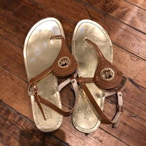 MICHAEL KORS BROWN & GOLD SANDALS
